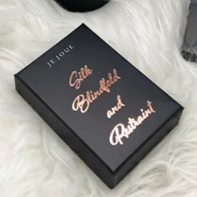 JE JOUE SILK BLINDFOLD AND...